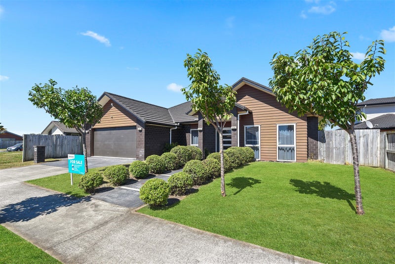 29 Sirius Crescent, Rototuna North, Hamilton - Carousel 1