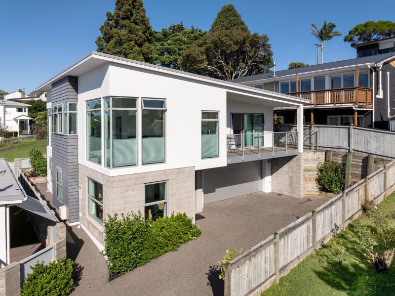 21B Scantlebury Street, Tauranga South, Tauranga - Carousel 1