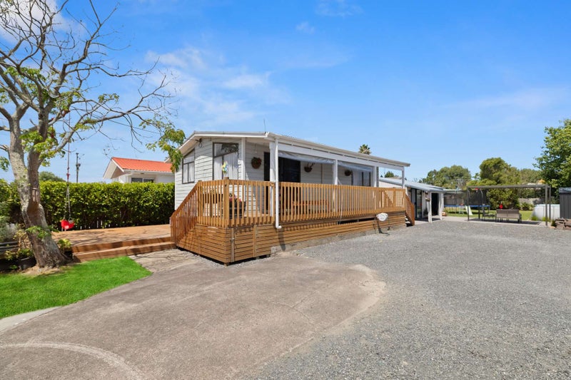 16 Te Moau Avenue, Parakai, Helensville - Carousel 2