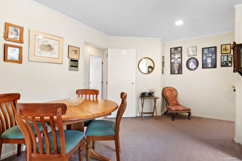 8 Palmgreen Court, Stanmore Bay, Whangaparaoa - Carousel 2