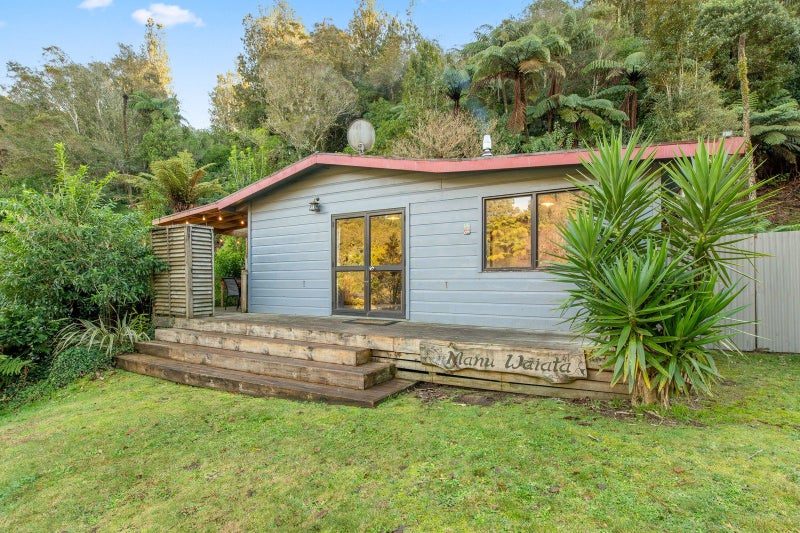 41 Tombleson Road, Lake Rotoma, Rotorua - Carousel 1
