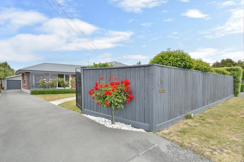4 Mcfaddens Road, St Albans, Christchurch - Carousel 30