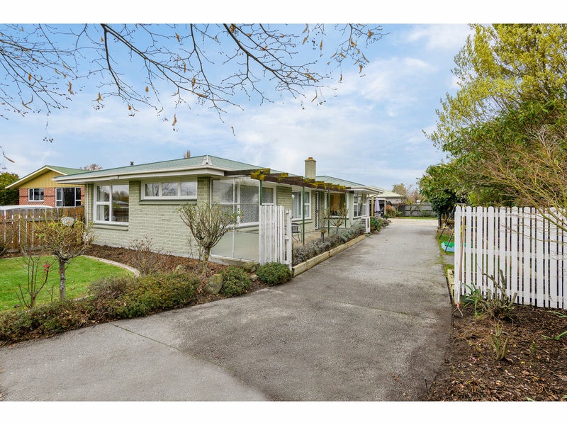 29 Grimseys Road, Redwood, Christchurch - Carousel 1