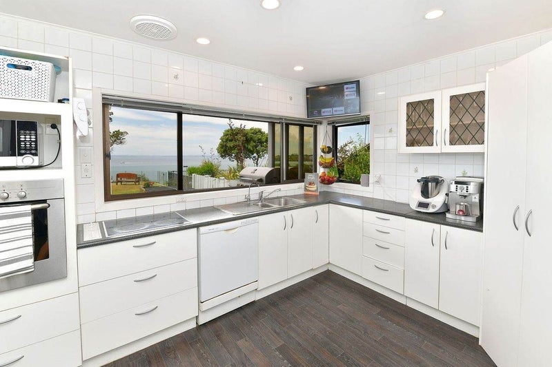 55 Tiri Road, Manly, Whangaparaoa - Carousel 2