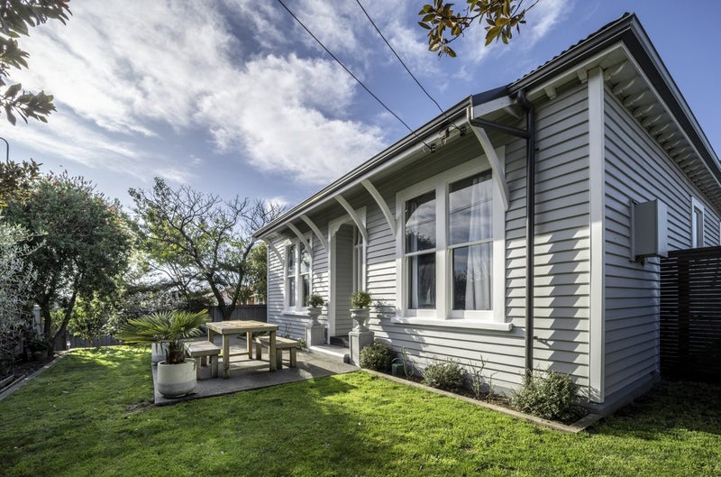 4 Burwood Road, Burwood, Christchurch - Carousel 2
