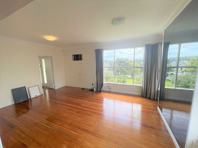 160A Ladies Mile, Ellerslie, Auckland - Carousel 2