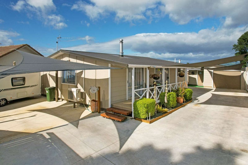 24 Tawhara Place, Edgecumbe, Edgecumbe - Carousel 2