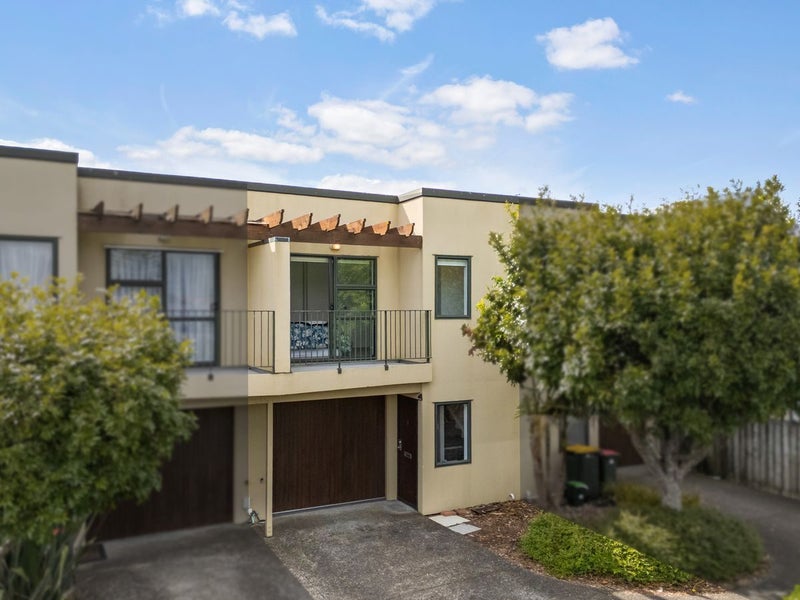 6/15 Harbour View Road, Te Atatu Peninsula, Auckland - Carousel 1