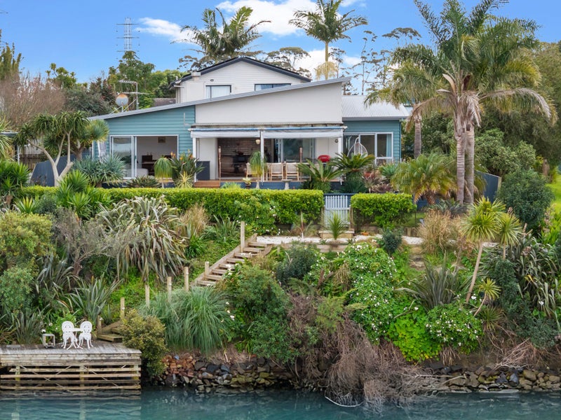 48 Aurea Avenue, Pakuranga, Auckland - Carousel 2