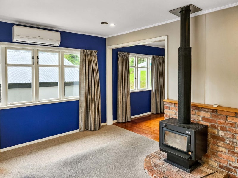 59 Raukawa Street, Stokes Valley, Lower Hutt - Carousel 1