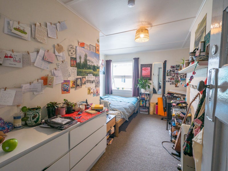 18 Gladstone Road, North East Valley, Dunedin - Carousel 7