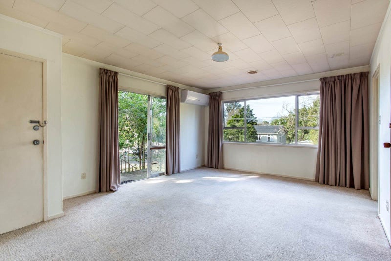 1/20 Nikau Street, New Lynn, Auckland - Carousel 2