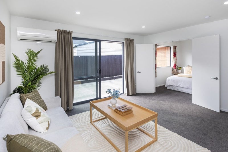 24C Wainoni Road, Wainoni, Christchurch - Carousel 1