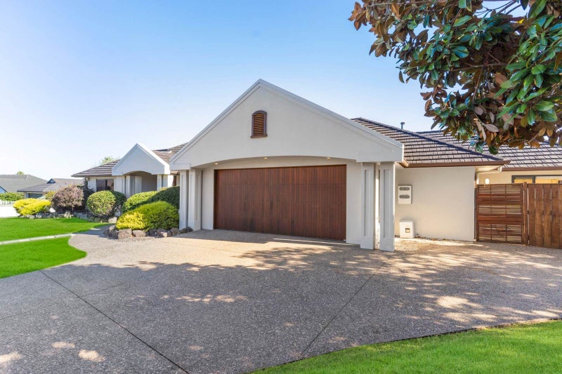 8 Burnaston Court, Dannemora, Auckland - Carousel 40