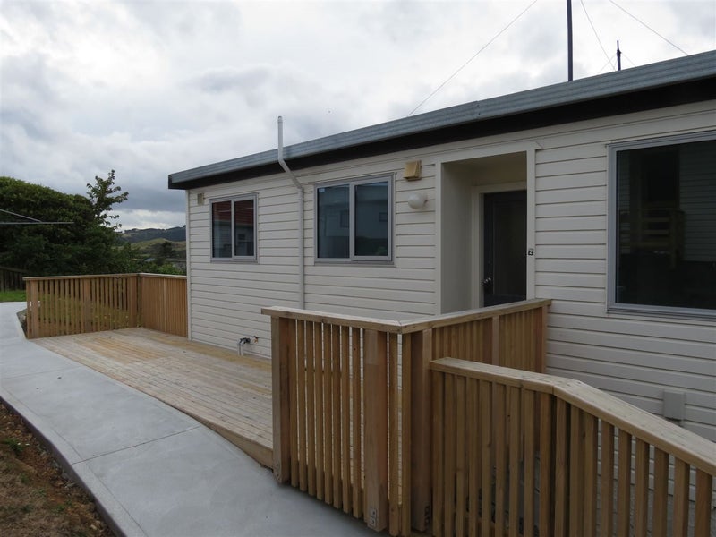 2/10 Stewart Drive, Newlands, Wellington - Carousel 2