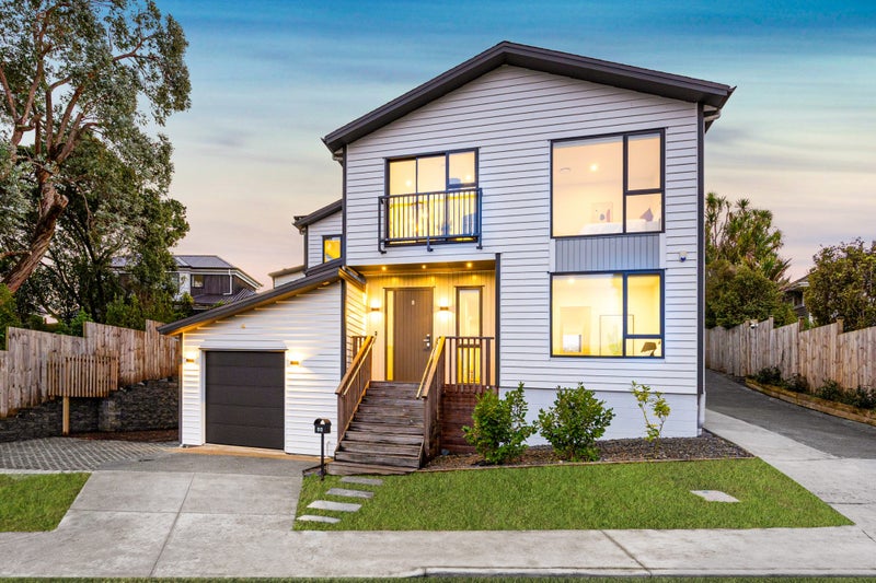 4A Ramillies Place, Glenfield, Auckland - Carousel 1