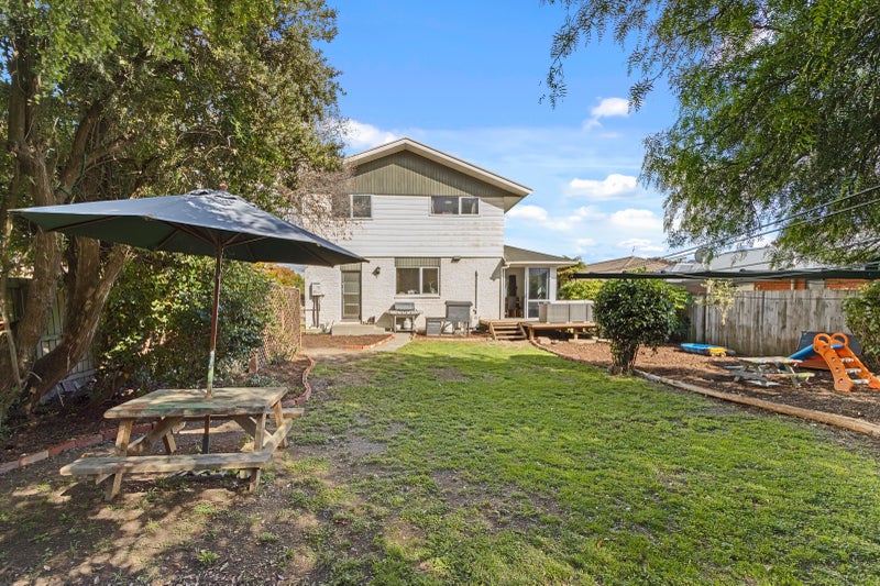 20 Fenhall Street, Russley, Christchurch - Carousel 2