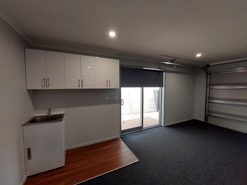31 Govett Avenue, Frankleigh Park, New Plymouth - Carousel 20