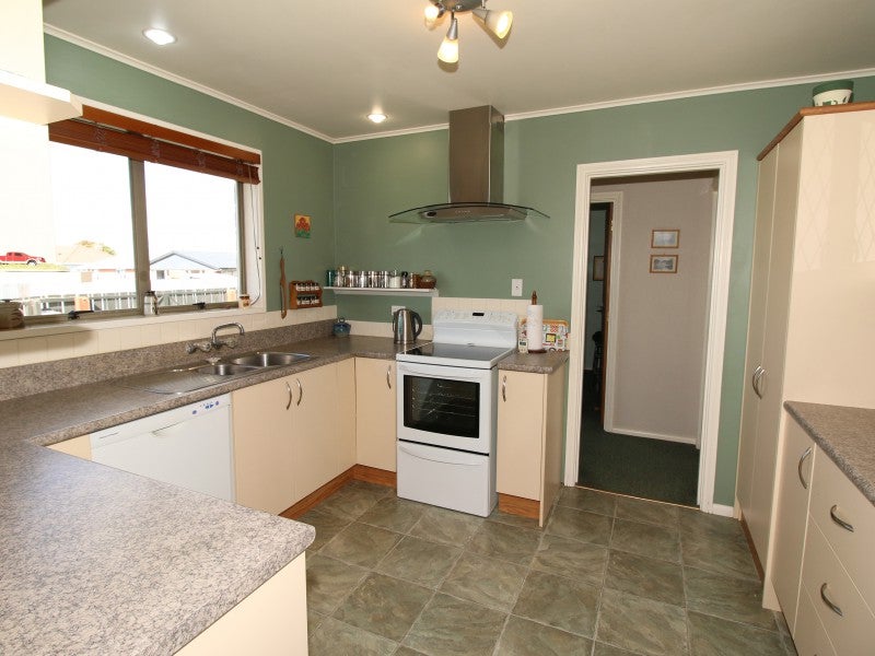 3 Connor Place, Netherby, Ashburton - Carousel 2