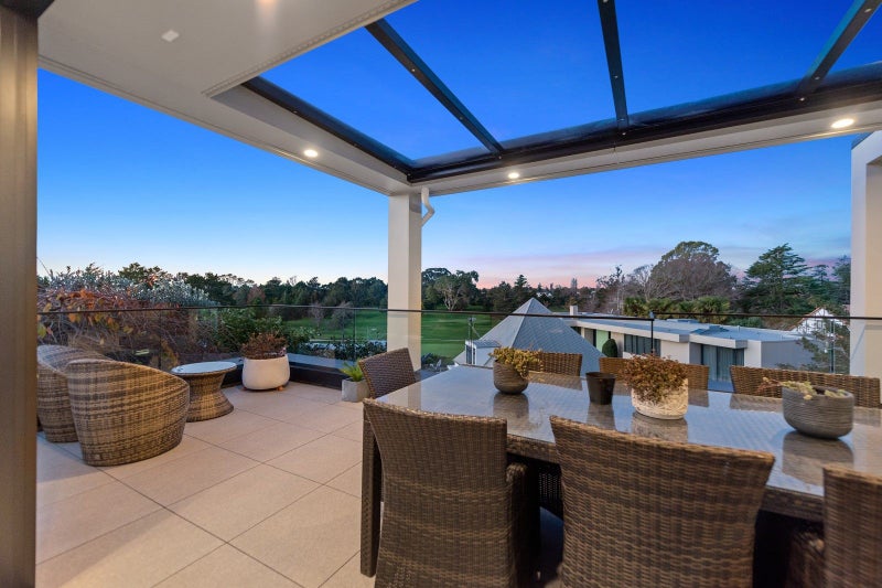 33B St Andrews Terrace, St Andrews, Hamilton - Carousel 1