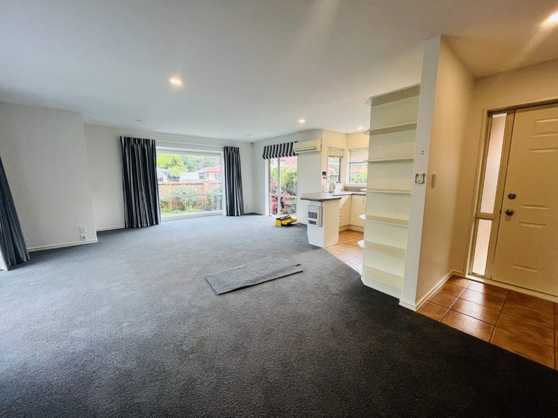 8 RIDGEWOOD PLACE, Shirley, Christchurch - Carousel 2