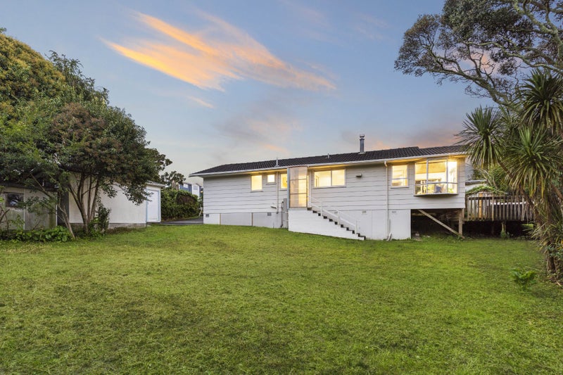 48 Kaikoura Street, Henderson, Auckland - Carousel 2