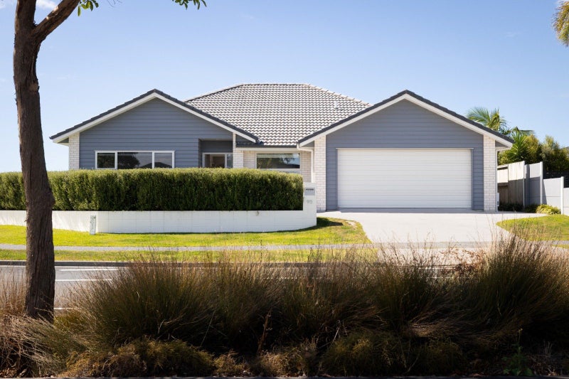 95 The Boulevard, Papamoa Beach, Papamoa - Carousel 2