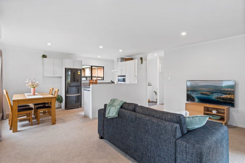 72A Coopers Road, Gate Pa, Tauranga - Carousel 1