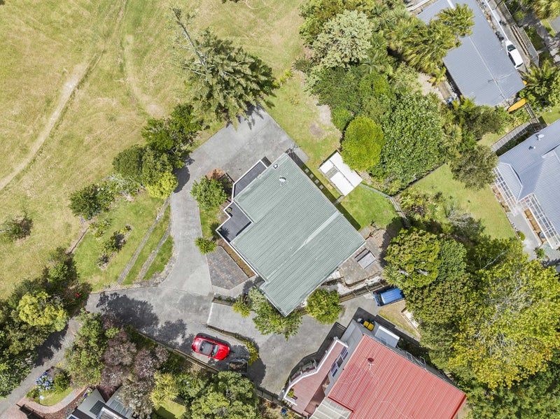 1/23 Cairnbrae Court, Northcross, Auckland - Carousel 13