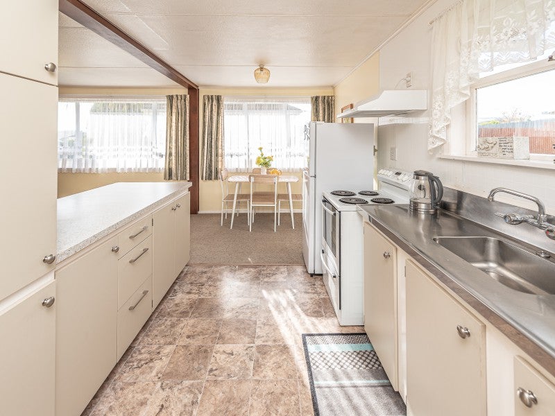 247 London Street, Tawhero, Whanganui - Carousel 2