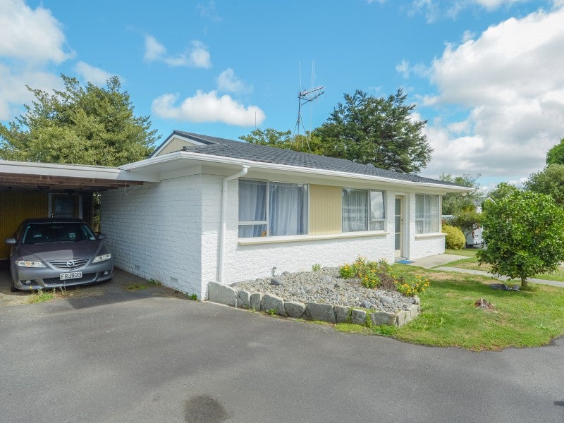 5A Durham Street, Nawton, Hamilton - Carousel 2