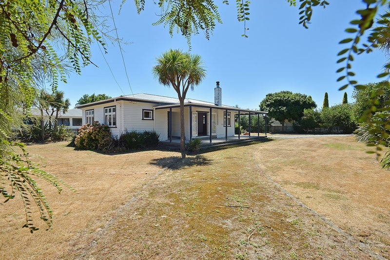 0 , Martinborough - Carousel 2