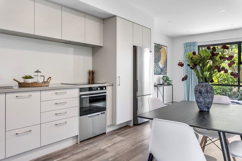 4/169 Cranford Street, St Albans, Christchurch - Carousel 2