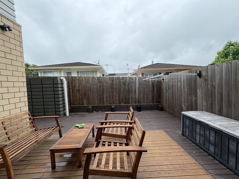 1B Cromdale Avenue, Howick, Auckland - Carousel 11