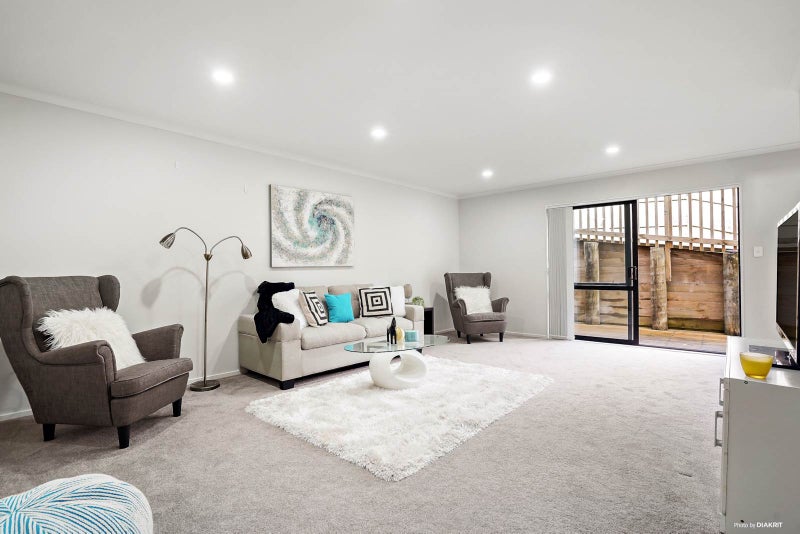 68 Sungrove Rise, Sunnyvale, Auckland - Carousel 2