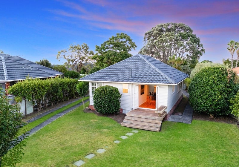 18 Durham Street, Te Atatu Peninsula, Auckland - Carousel 2