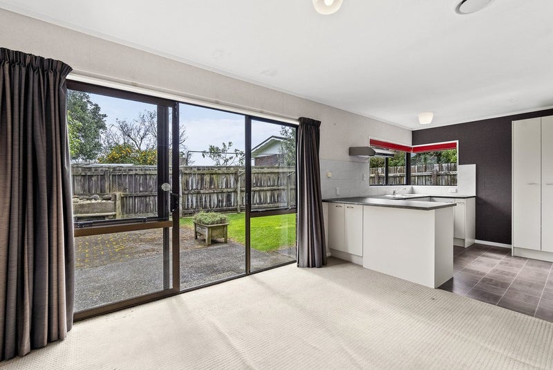 33B Branch Road, Highlands Park, New Plymouth - Carousel 2