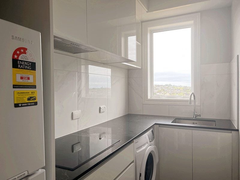 13 Paikea Street, Albany Heights, Auckland - Carousel 2