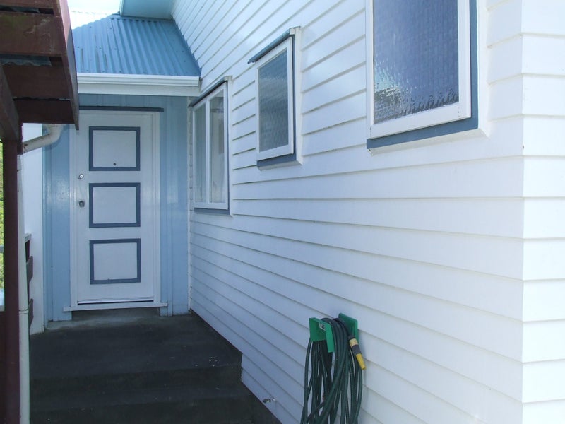 60B Quebec Street, Kingston, Wellington - Carousel 9