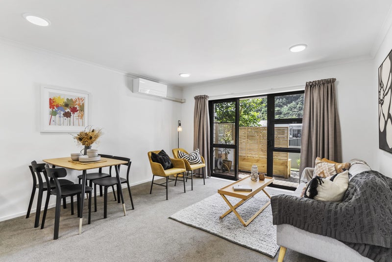 12/5 Carolina PL, Albany, Auckland - Carousel 2