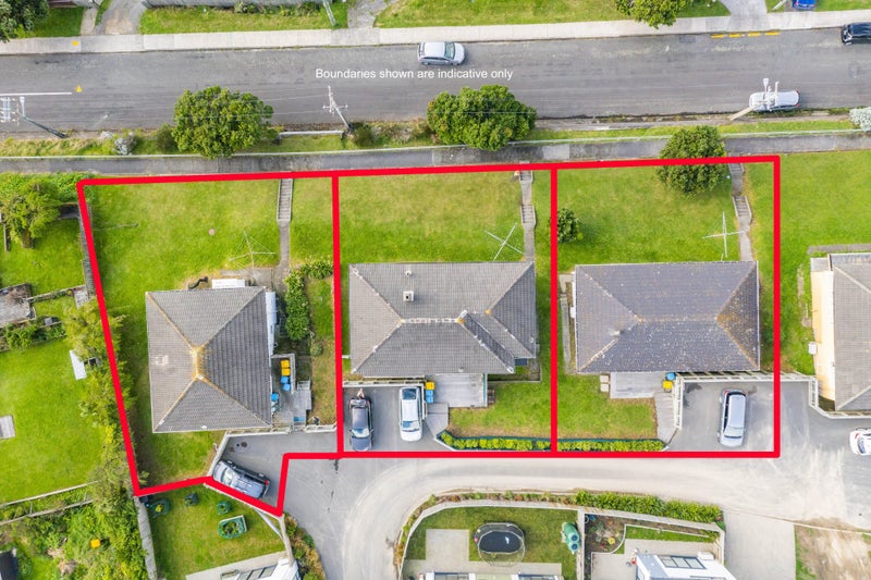 4 Piko Street, Titahi Bay, Porirua - Carousel 1