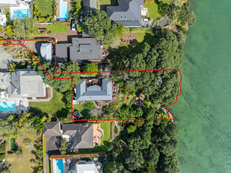 54 Stanley Point Road, Stanley Point, Auckland - Carousel 1