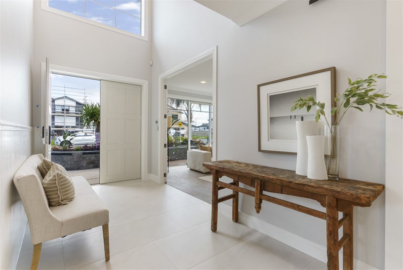 31 Headsail DR, Long Bay, Auckland - Carousel 2