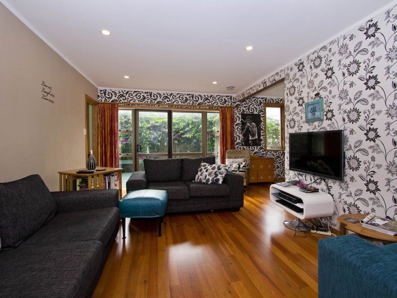 2/7 Tilbury Street, Fairfield, Lower Hutt - Carousel 2