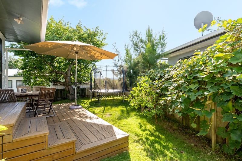 16 Meander Drive, Welcome Bay, Tauranga - Carousel 2