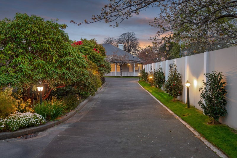 47 Fendalton Road, Fendalton, Christchurch - Carousel 2