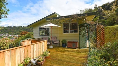 1/15A Glen Road, Stokes Valley, Lower Hutt - Carousel 1
