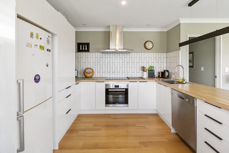39 Oxford Street, West End, Timaru - Carousel 2