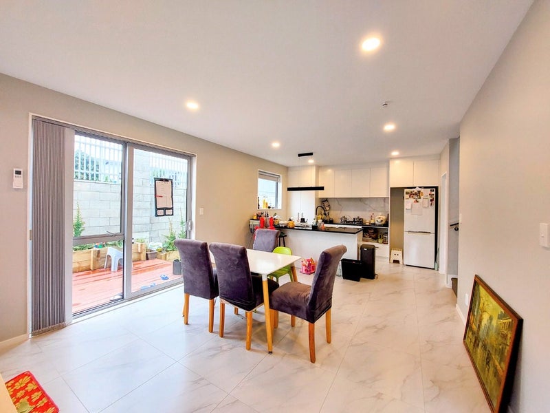 49B Rosedale Road, Pinehill, Auckland - Carousel 2