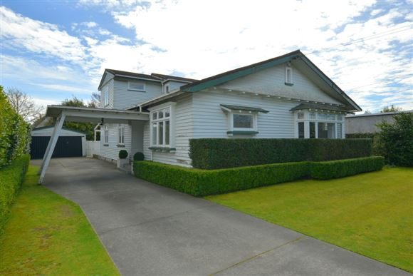 15 Holmwood Road, Merivale, Christchurch - Carousel 1